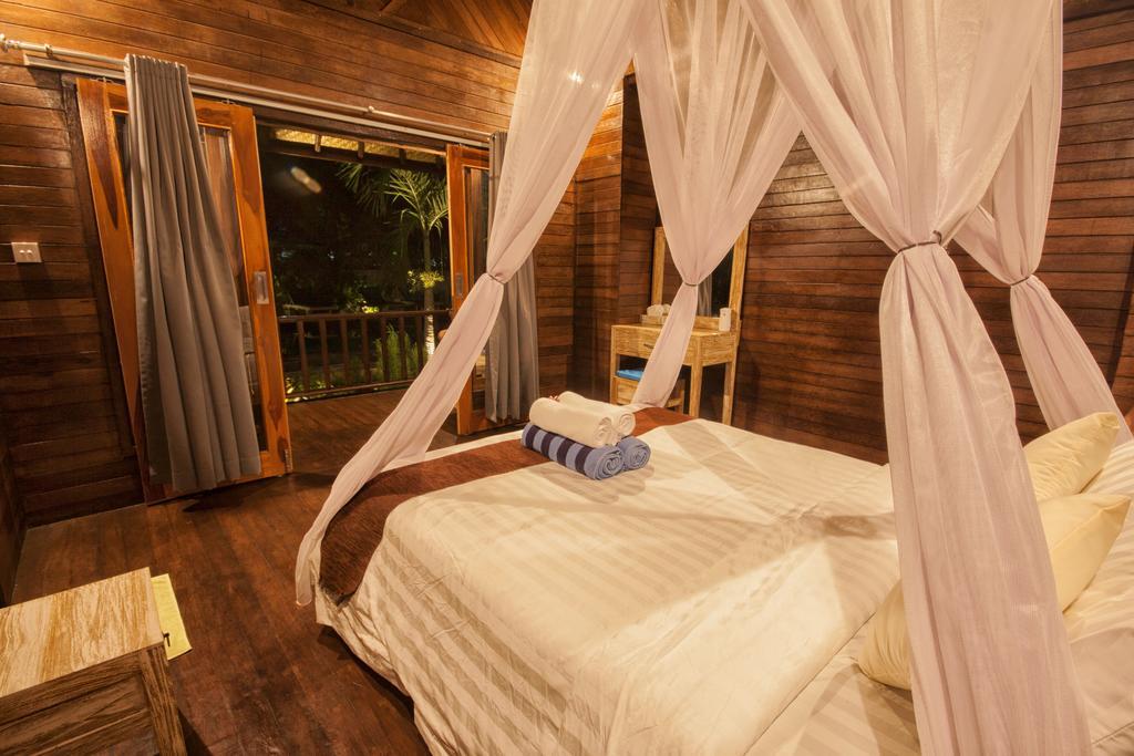 Amora Hut'S Lembongan Værelse billede