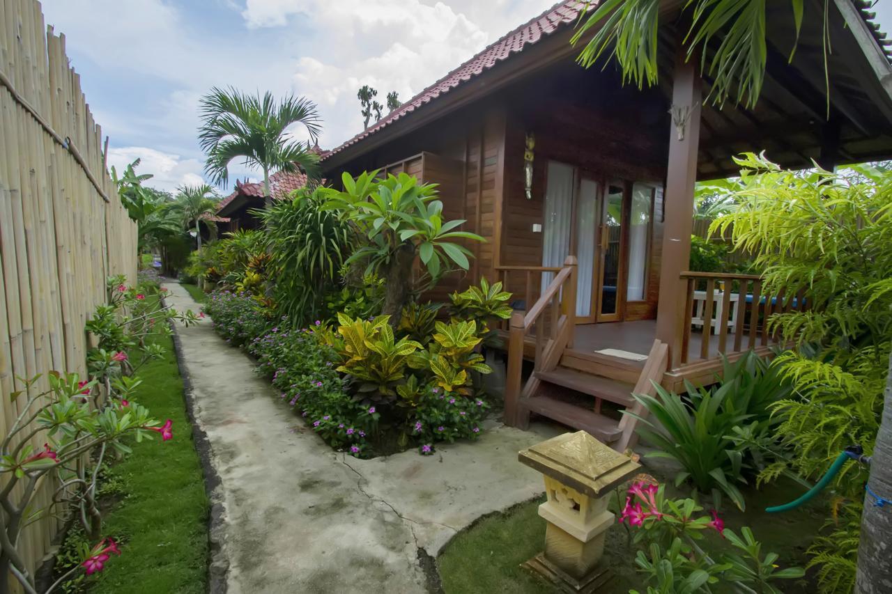Amora Hut'S Lembongan Eksteriør billede