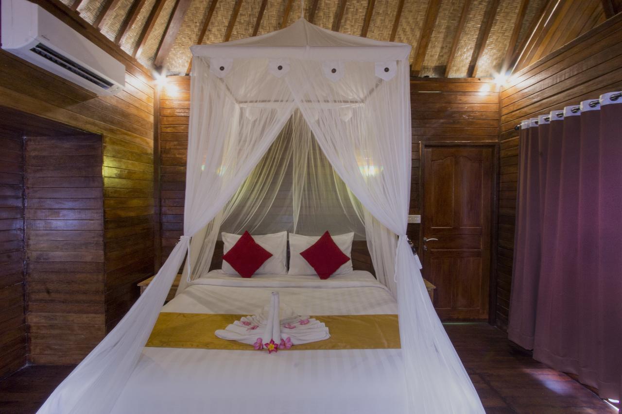 Amora Hut'S Lembongan Eksteriør billede