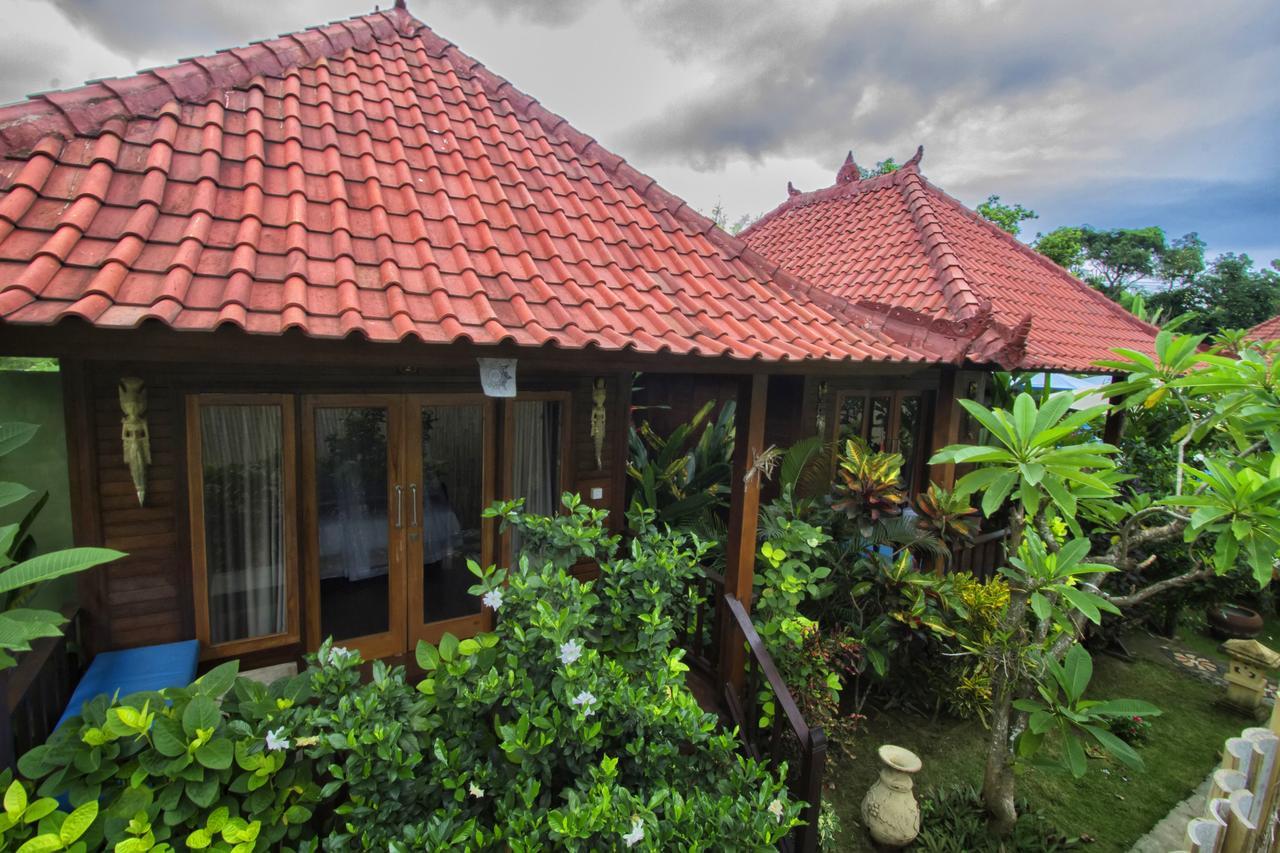 Amora Hut'S Lembongan Eksteriør billede