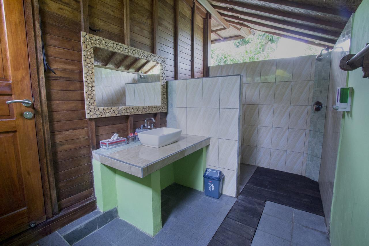 Amora Hut'S Lembongan Eksteriør billede